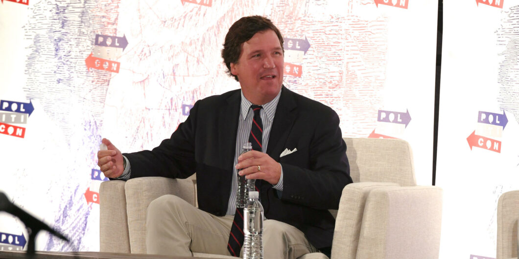 Los Angeles, USA. 21st Oct, 2018. Tucker Carlson on stage at Politicon 2018 at the LA convention Center on October 21, 2018 in Los Angeles, California. Credit: The Photo Access/Alamy Live News