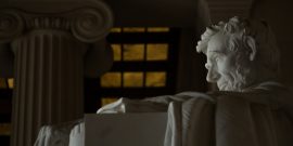 lincoln memorial (profile)
