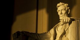 shutterstock_561701920 (Lincoln Memorial)