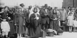 Ellis island immigrants