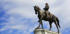 Robert E Lee Statue