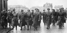 Adolf_Hitler_v_Mariboru