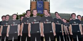 Fix Fakebook_GettyImages-961373058