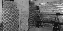 Photograph_of_a_vault_with_gold_bars_-_NARA_-_296609