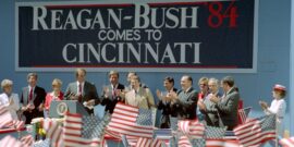 President_Ronald_Reagan_during_a_trip_to_Cincinnati,_Ohio