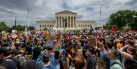 US Supreme Ct overturns Roe v Wade_Getty